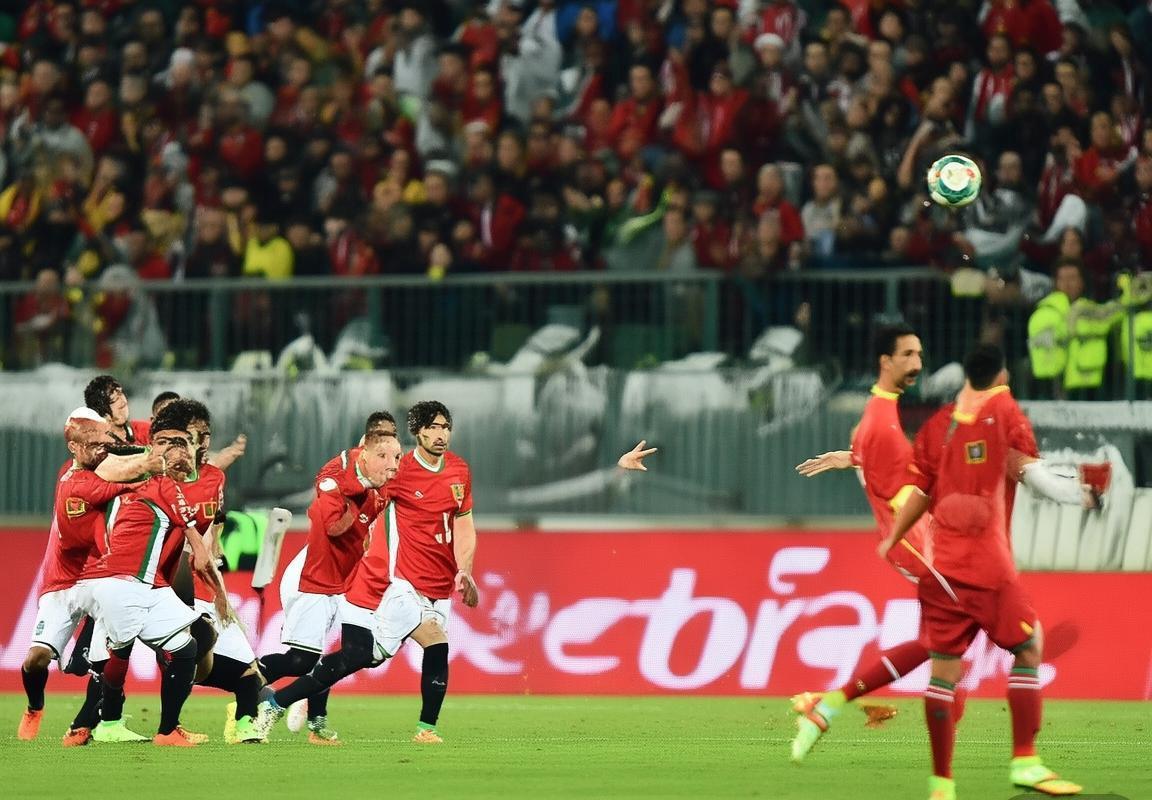 约旦2-0越南：技战术对决解析及赛后反思